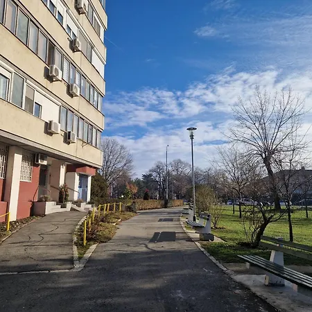 아파트 Royal Novi Mercator