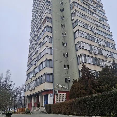 Royal Novi Mercator Apartment